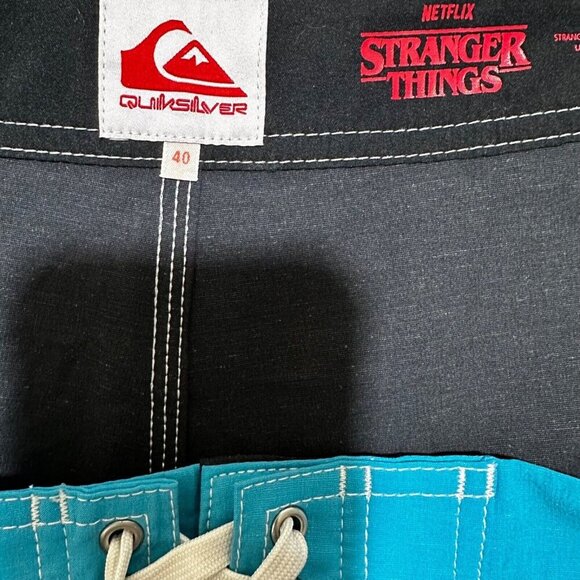 Quiksilver x Stranger Thing Men Size 40 Original Arch 1986 Board Shorts 18” NWT - Picture 11 of 12